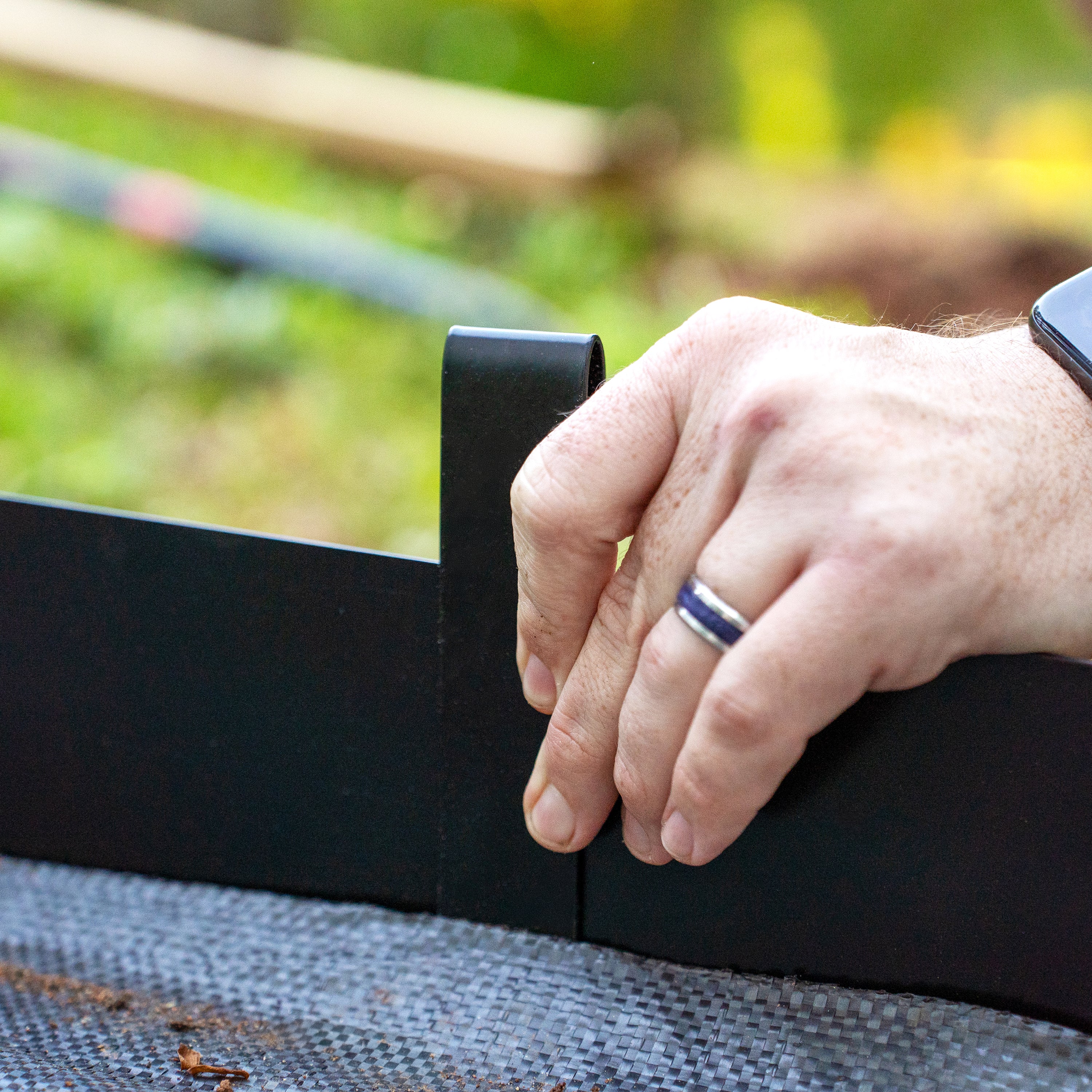 Black Steel Metal Landscape Edging - Extra Connectors